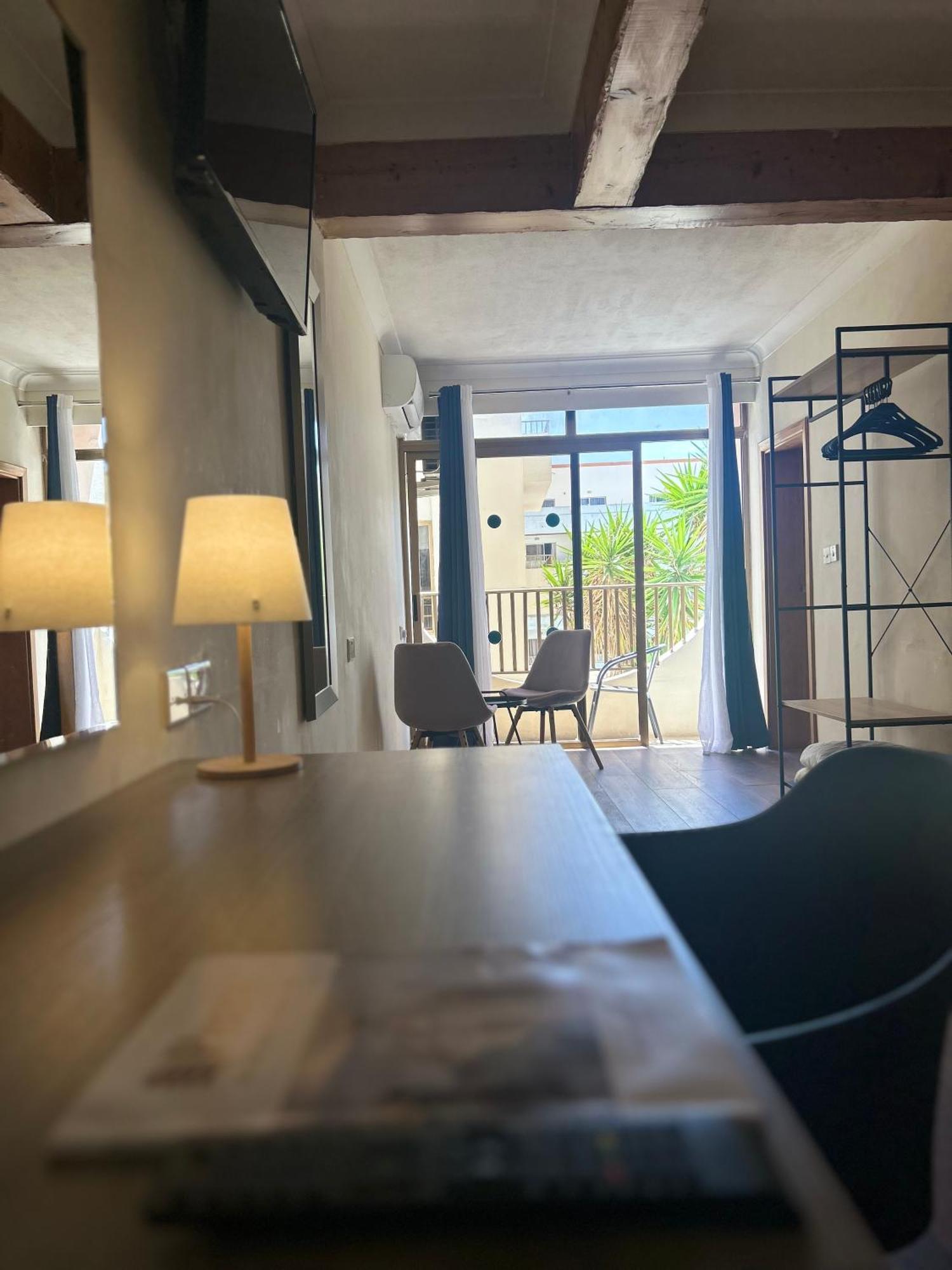ザ サン アントン ホテル セント・ポールズ・ベイ 部屋 写真